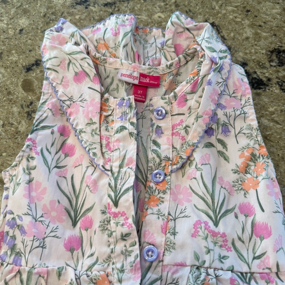 Sprind Dress - Picture 2 of 5